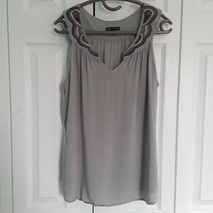 Gap flowy gray tank